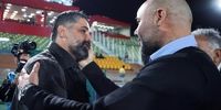 شوخی یا توهین؟ حرکت جنجالی سرمربی استقلال با لُپ پیروز! / سهراب واقعاً عابدزاده دوم است؟!